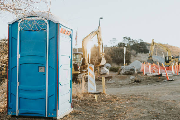 Porta potty delivery and setup in Caney, KS